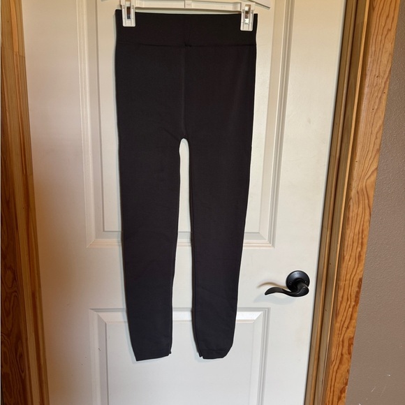 MOPAS Women FREE SIZE Fleeced  Gray Leggings - Picture 6 of 8